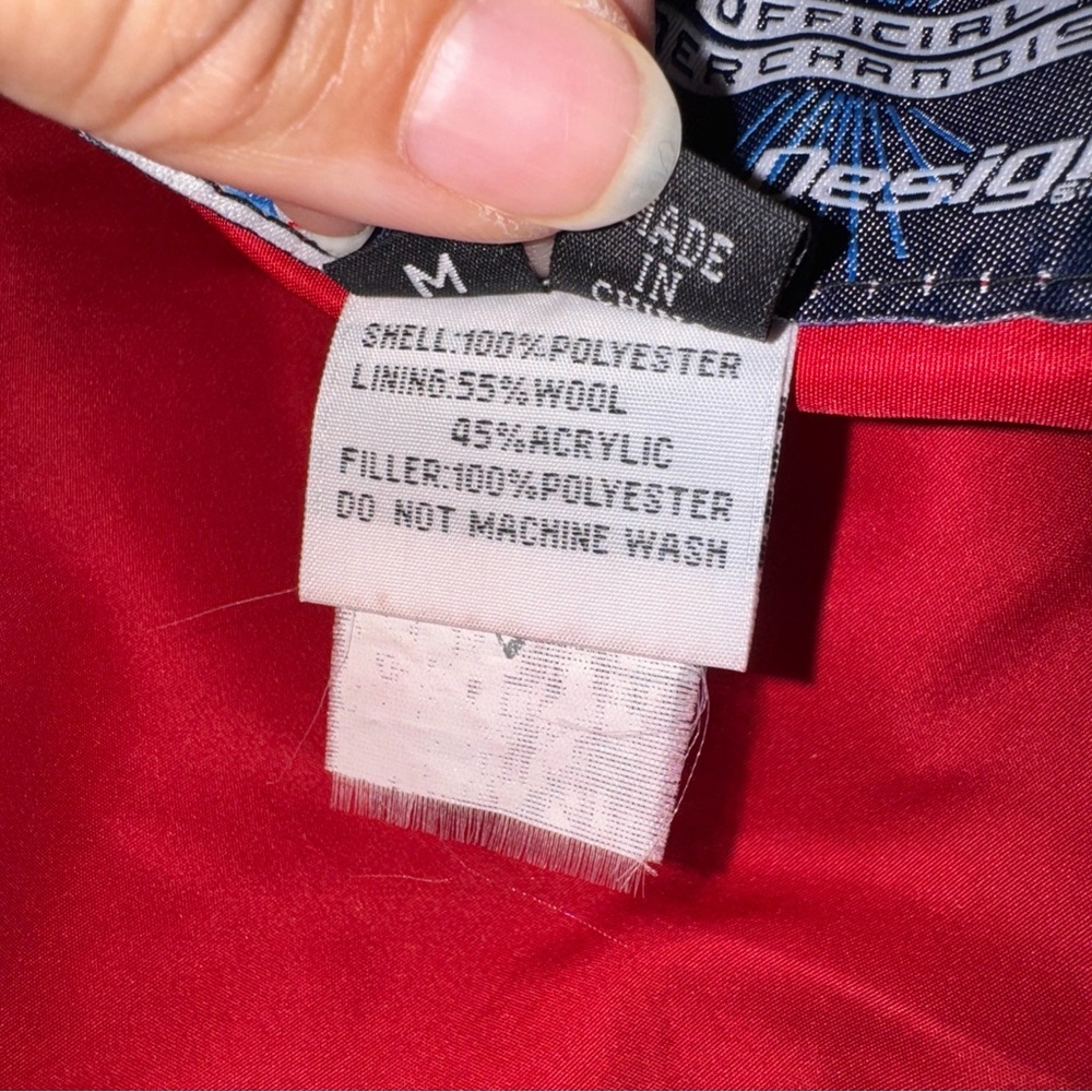 Reversible Chicago Bulls Jacket - Picture 14 of 16